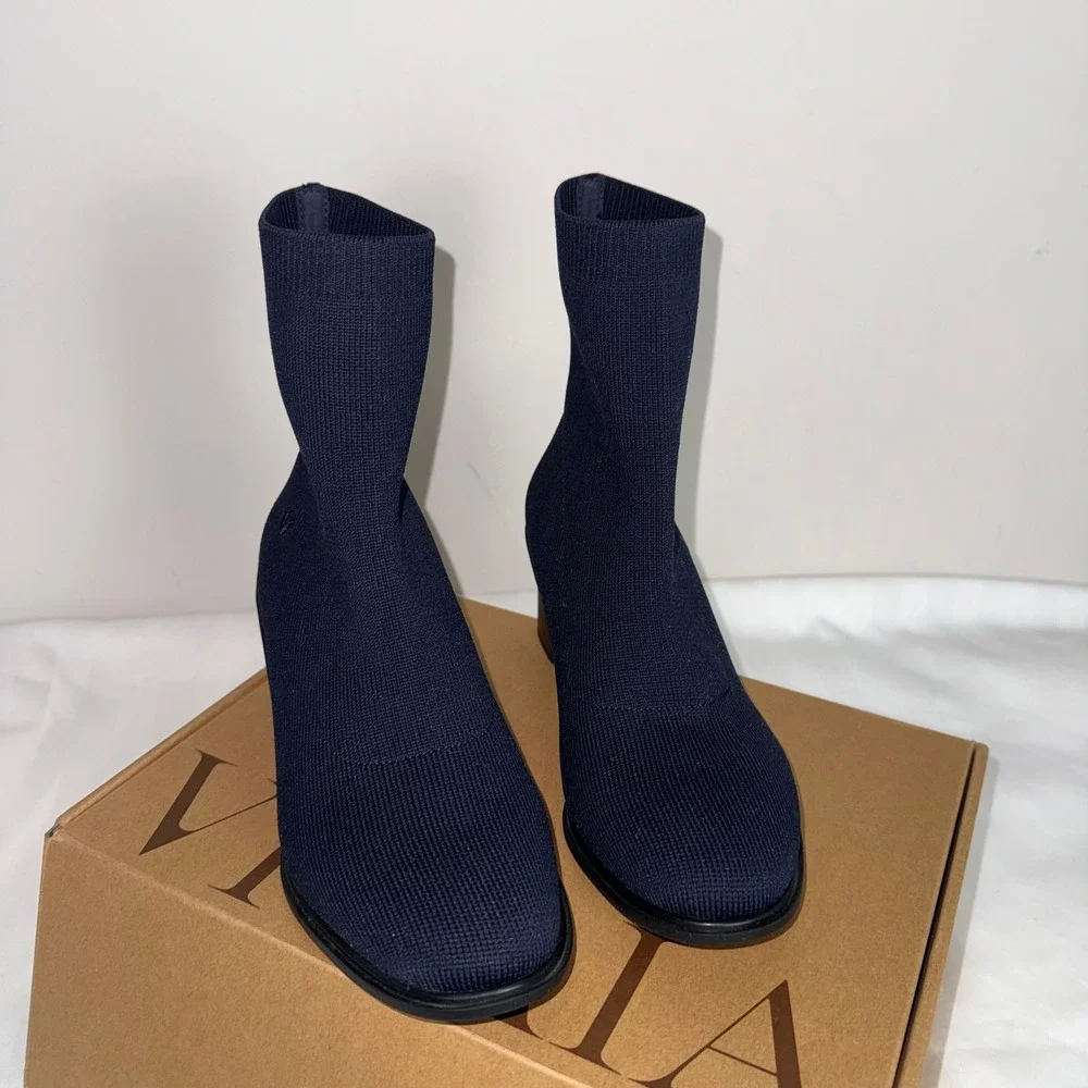 Vivaia Navy Knit Sock Boots Block Heel Women's Water Repellent Size US 6.5 EU 37